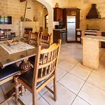 Tatil Evi Villayana *