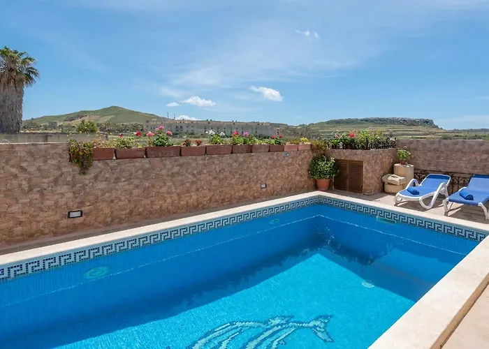 Villayana * San Lawrenz